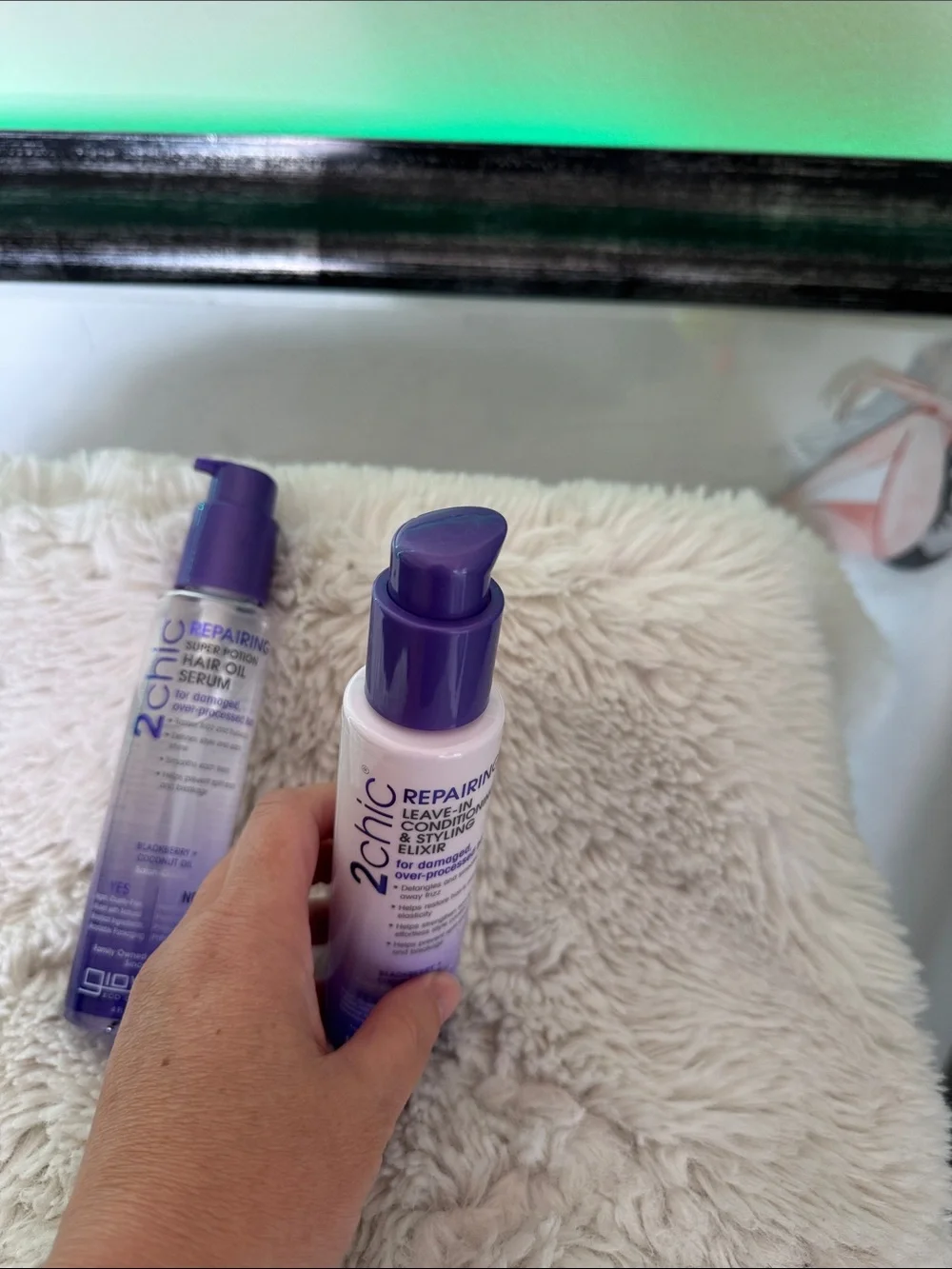 2chic Repairing Leave-In Conditioner & Hair Oil Duo - Purple